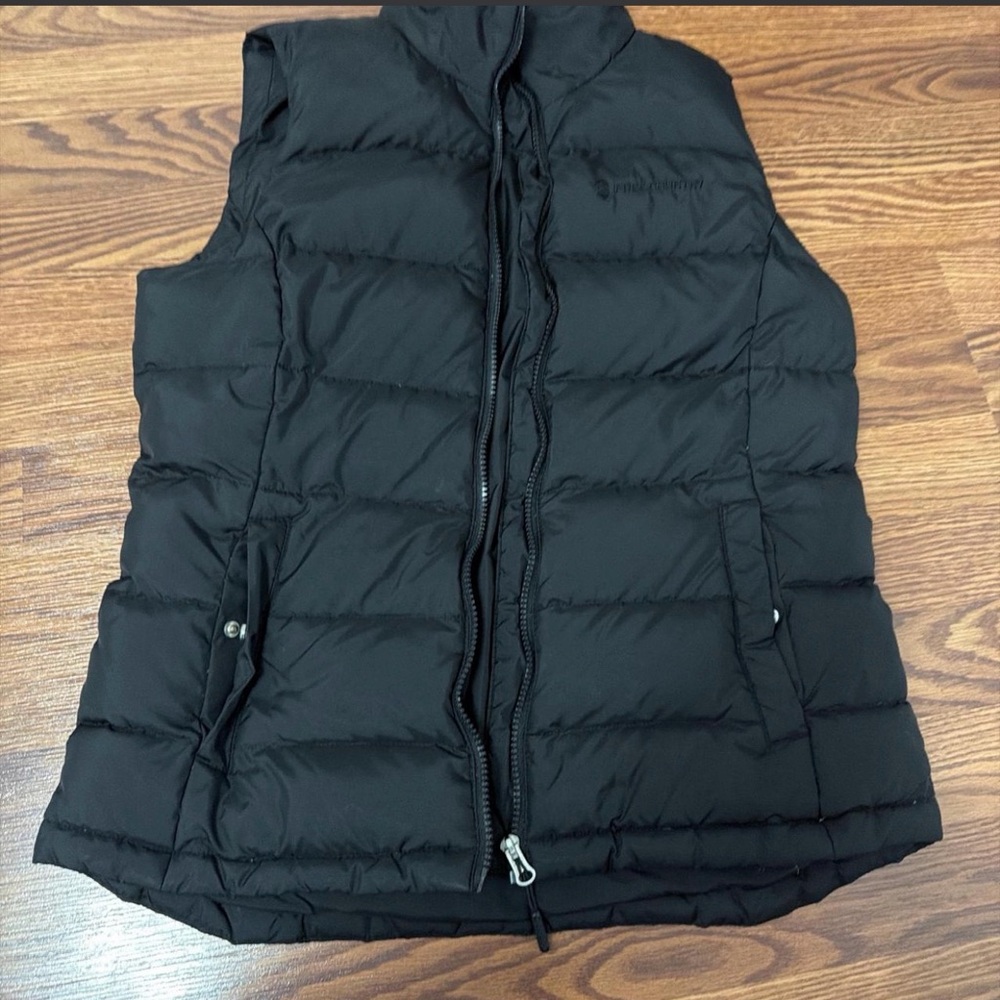Free Country Women's Black Quilted Vest